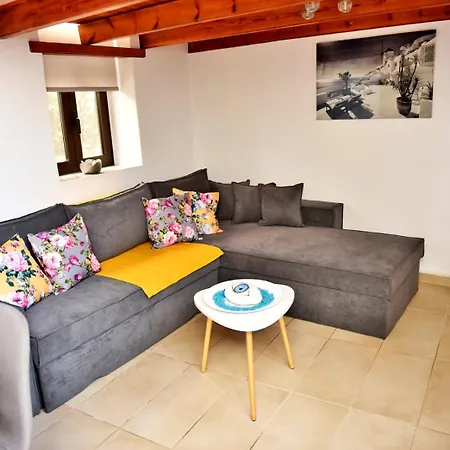 Ferenikis Luxury House Old Town Apartment *