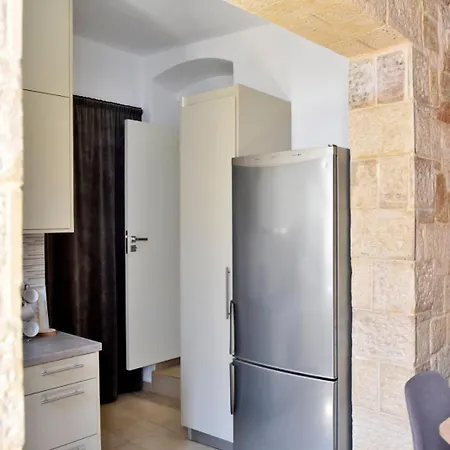 Ferenikis Luxury House Old Town *